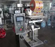 display of inclined powder packer