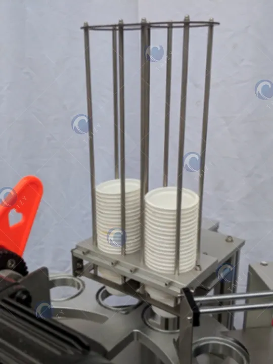 système de distribution des pots de la machine de remplissage de pots de yaourt