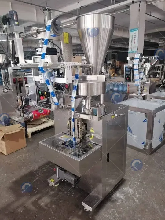 Máquina automatizada para envasar sobres de sal