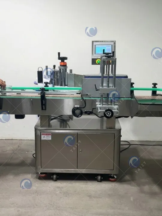 bottle label applicator machine